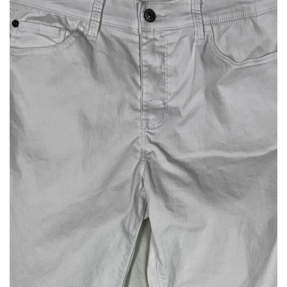 Curve Appeal Womens Size 10/30 White Cropped Jeans - Picture 8 of 10